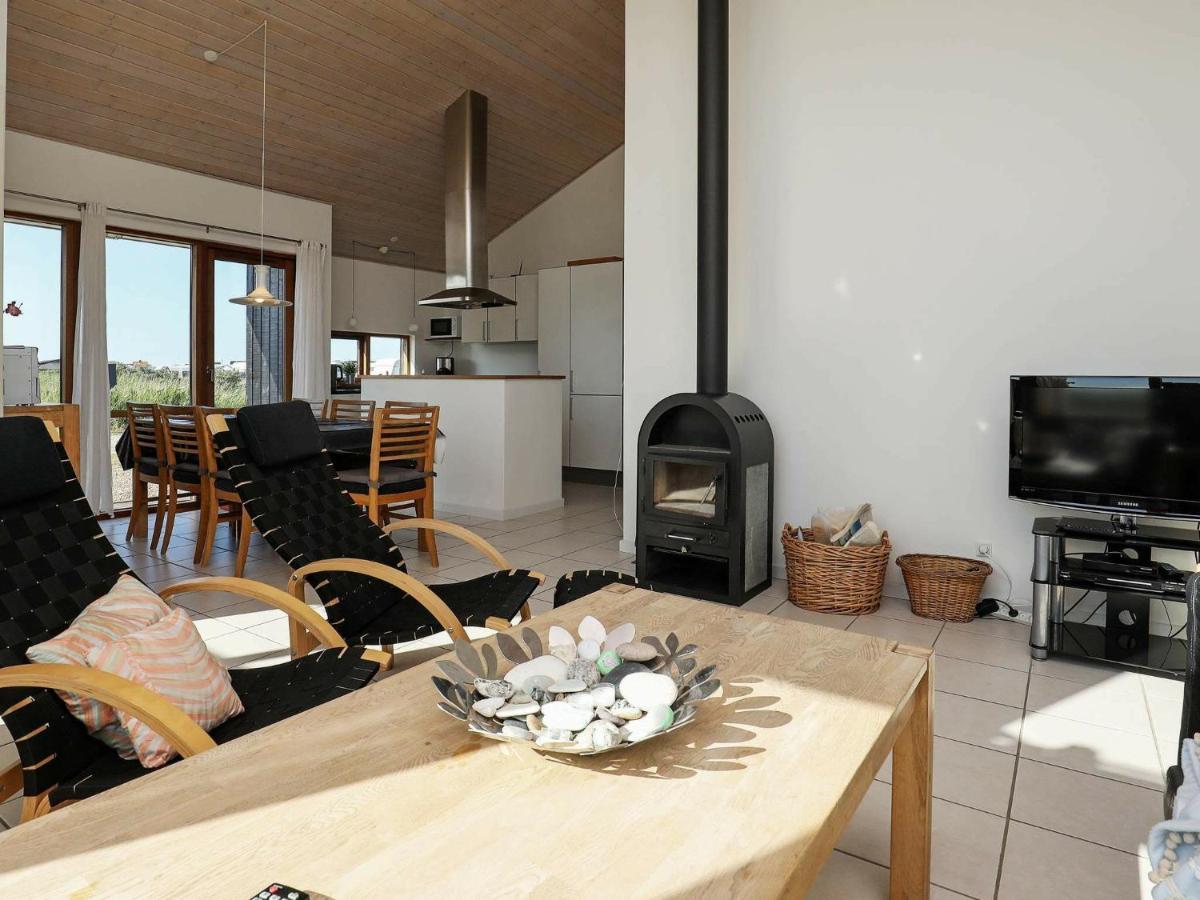 8 Person Holiday Home In Ulfborg Thorsminde Екстер'єр фото