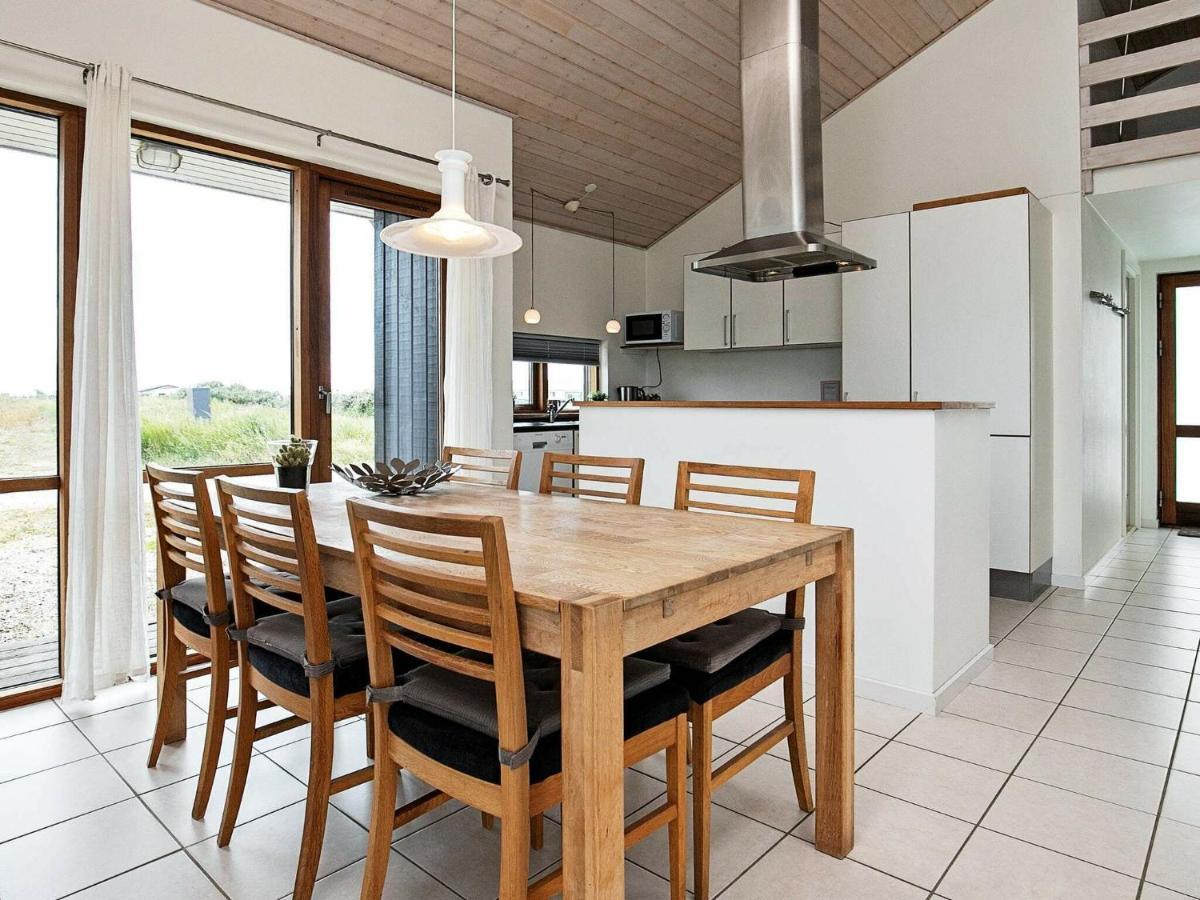 8 Person Holiday Home In Ulfborg Thorsminde Екстер'єр фото